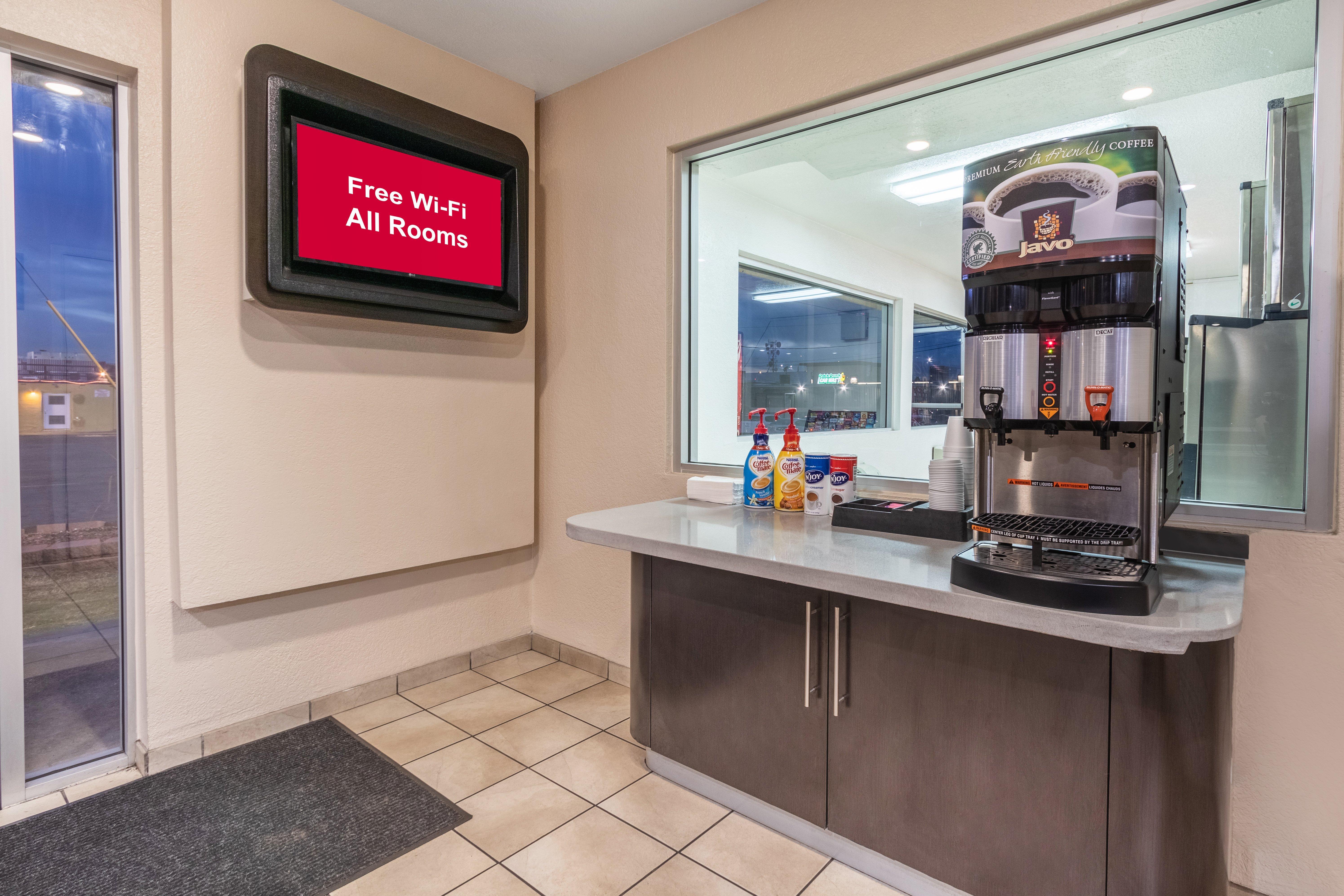 Red Roof Inn Phoenix- Midtown Bagian luar foto