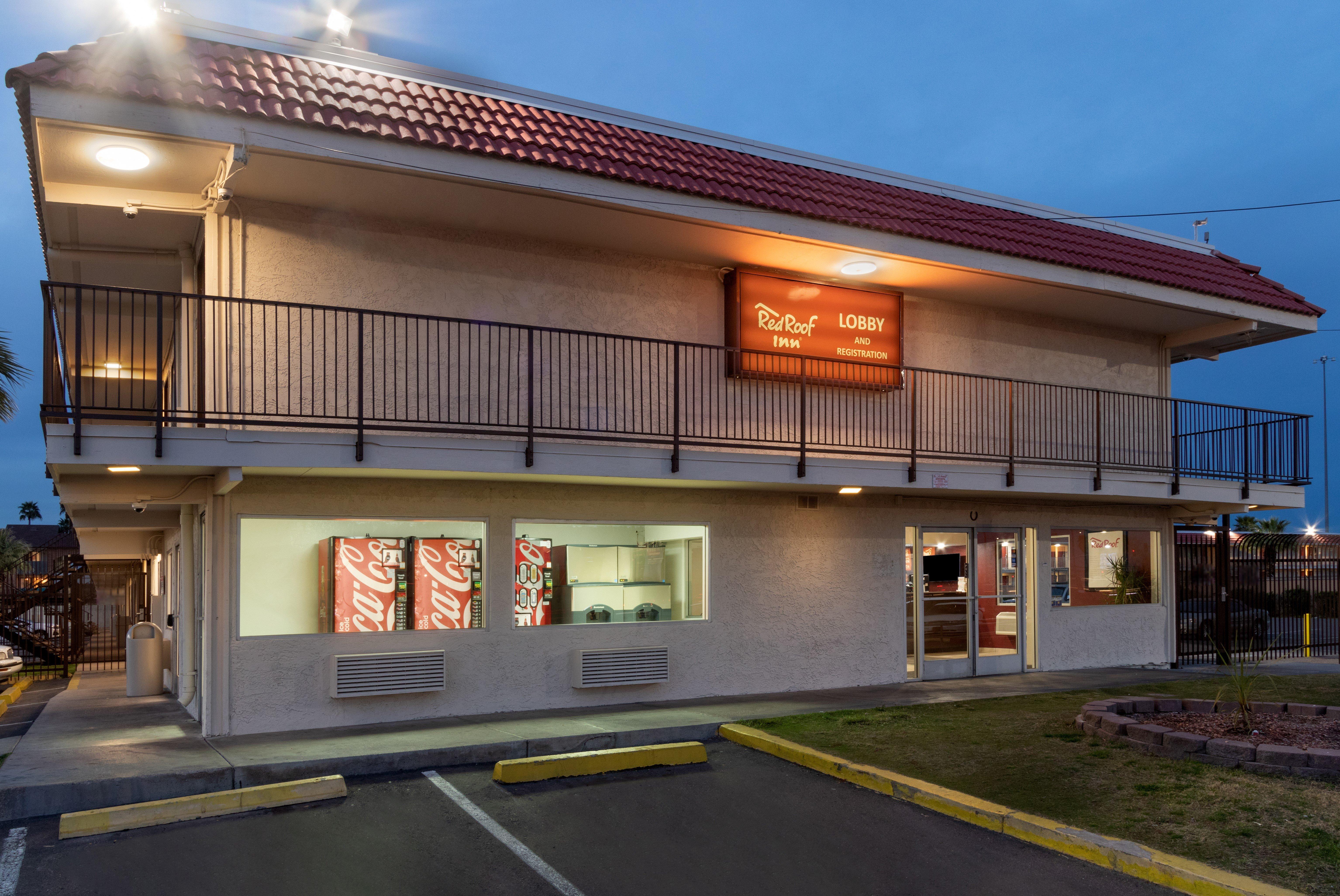 Red Roof Inn Phoenix- Midtown Bagian luar foto