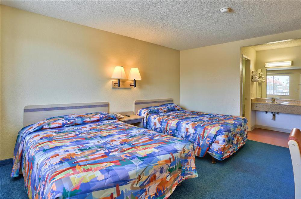 Red Roof Inn Phoenix- Midtown Ruang foto