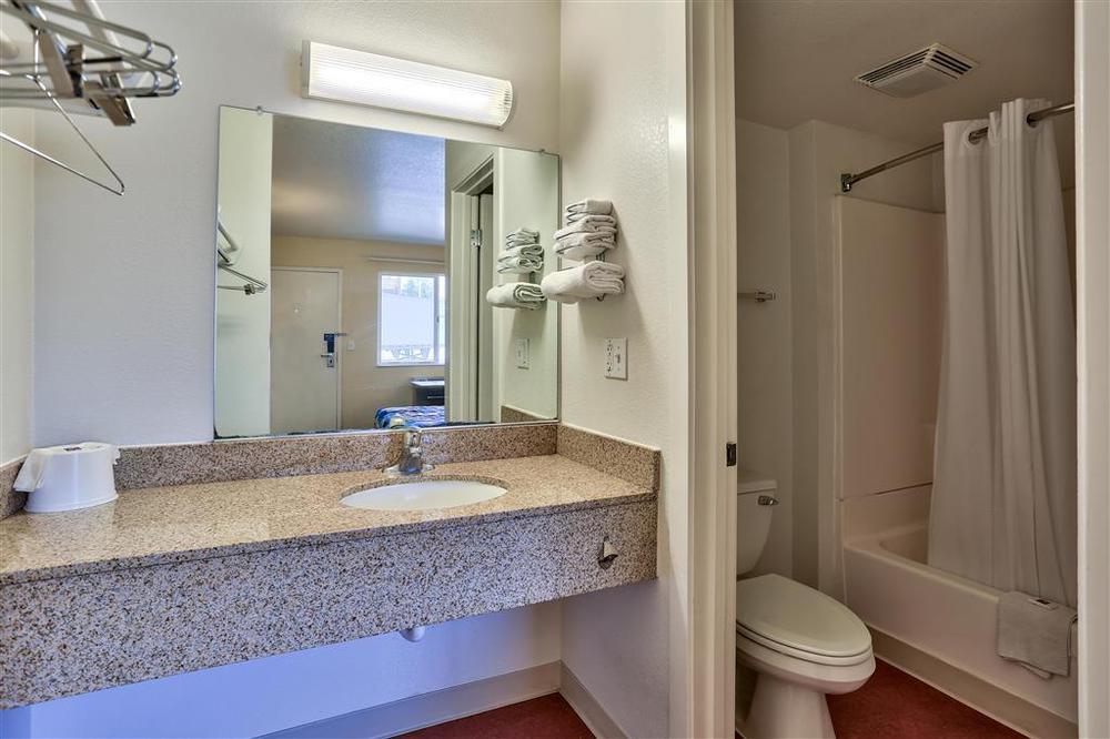 Red Roof Inn Phoenix- Midtown Ruang foto